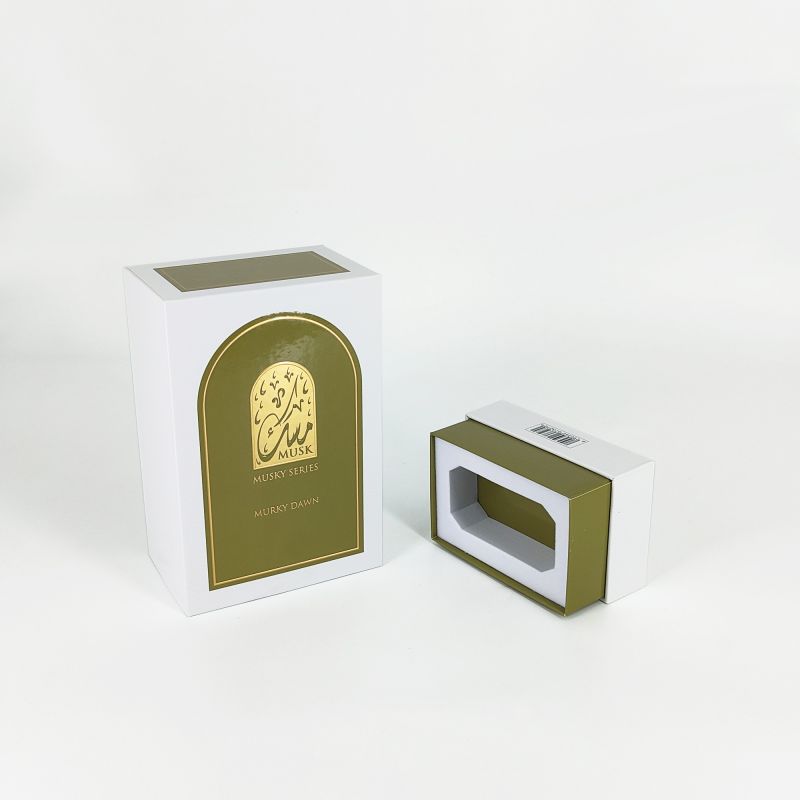 Caixa de perfume em relevo com folha de ouro com bandeja EVA, base rígida e design de tampa elegante HP031