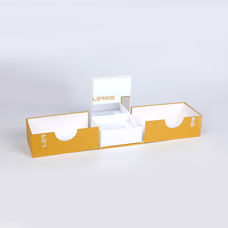 Fragrância dourada personalizada